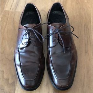 Kenneth Cole men's shoes. Brown. Size 10.5